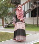 (Multi Color) Printed Abaya 1 (Multi Color) Printed Abaya (2)
